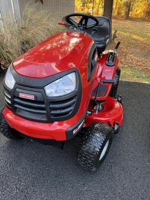 Craftsman Tractor 21HP 42” YTS3000