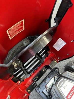 Craftsman Tractor 21HP 42” YTS3000