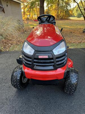 Craftsman Tractor 21HP 42” YTS3000