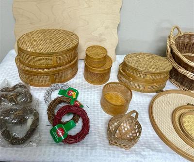 Rattan decor lot - boxes wreaths baskets