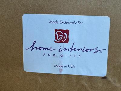 Large Home Interiors - Tiger (Frame Gold Sponge Paint Design)