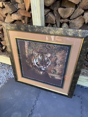 Large Home Interiors - Tiger (Frame Gold Sponge Paint Design)