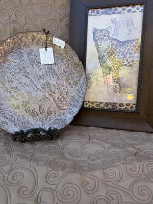 Leopard Wall Decor & Plate