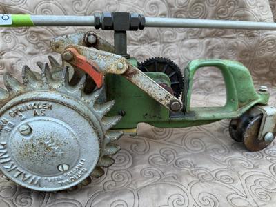 National XA-L Walking Lawn Sprinkler