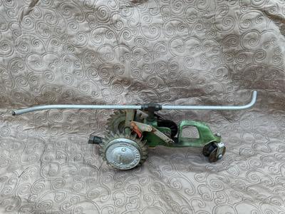 National XA-L Walking Lawn Sprinkler
