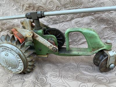 National XA-L Walking Lawn Sprinkler