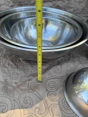 Seven Mixing Bowls Nesting Set