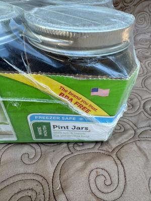 Ball Glass Pint / Quart Jars (Never Used)