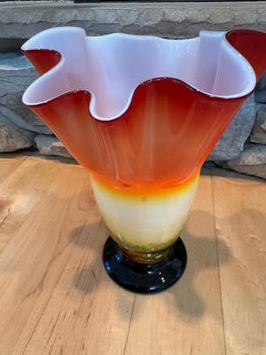 Beautiful Murano Hand Blown Hankerchief Multicolored Vase