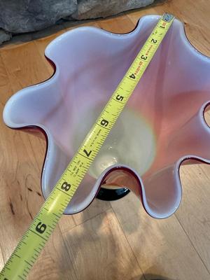 Beautiful Murano Hand Blown Hankerchief Multicolored Vase