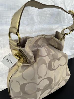 Authentic Coach Tote Signature Hand Bag - New with Tags