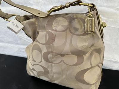 Authentic Coach Tote Signature Hand Bag - New with Tags