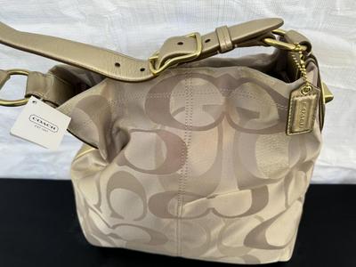 Authentic Coach Tote Signature Hand Bag - New with Tags