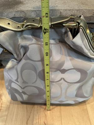 Authentic Coach Tote Signature Hand Bag - New with Tags