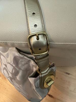 Authentic Coach Tote Signature Hand Bag - New with Tags