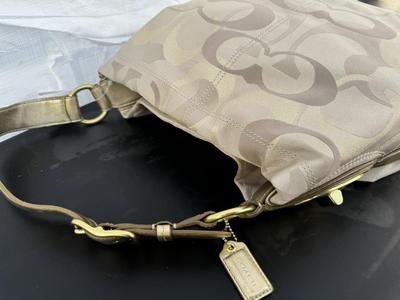 Authentic Coach Tote Signature Hand Bag - New with Tags