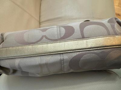 Authentic Coach Tote Signature Hand Bag - New with Tags