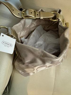 Authentic Coach Tote Signature Hand Bag - New with Tags