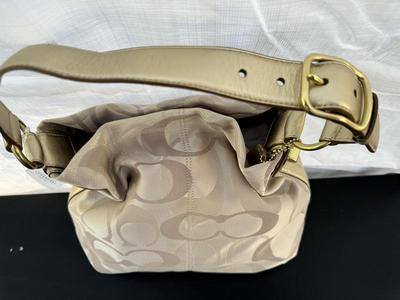 Authentic Coach Tote Signature Hand Bag - New with Tags