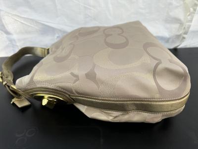 Authentic Coach Tote Signature Hand Bag - New with Tags