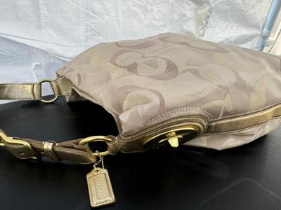Authentic Coach Tote Signature Hand Bag - New with Tags