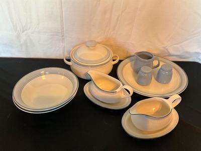 Serving dishes, Crowning Fashion Dinnerware From Japan
