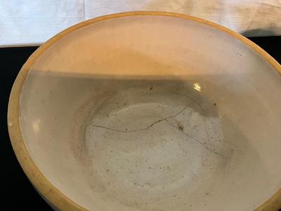 Wooden bowls and pottery bowl