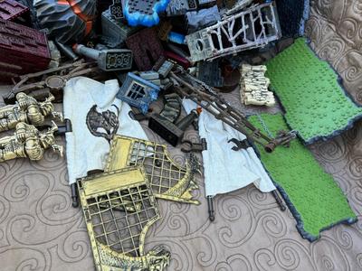 Huge Tub - Dragon LEGO Lot (Lego Building Pieces Only / From Multiple Sets)