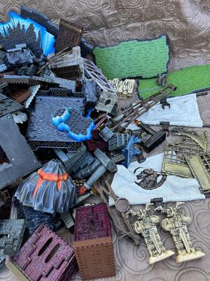 Huge Tub - Dragon LEGO Lot (Lego Building Pieces Only / From Multiple Sets)