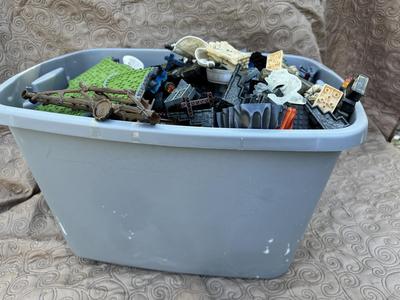 Huge Tub - Dragon LEGO Lot (Lego Building Pieces Only / From Multiple Sets)