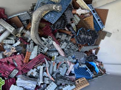 Huge Tub - Dragon LEGO Lot (Lego Building Pieces Only / From Multiple Sets)