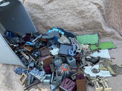 Huge Tub - Dragon LEGO Lot (Lego Building Pieces Only / From Multiple Sets)
