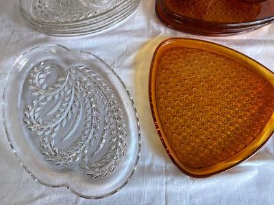 Vintage glass place setting w/cup