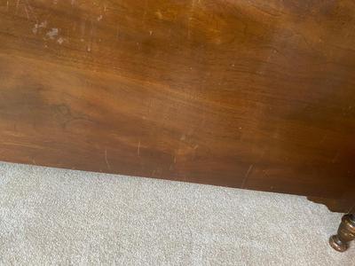 BEAUTIFUL ANTIQUE DOUBLE/FULL BED FRAME BY HUNTLEY SIMMONS