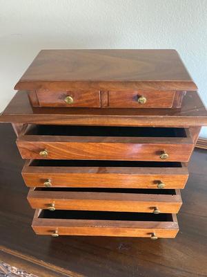6 FELT LINED DRAWER WOODEN JEWELRY BOX