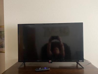 32” Onn ROKU SMART TV W/REMOTE