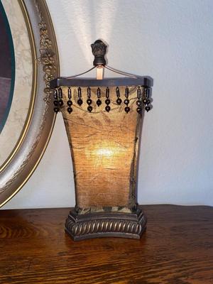 OVAL WALL ART, QUARTZ CLOCK AND NIGHT LIGHT/TABLE LAMP