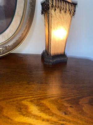 OVAL WALL ART, QUARTZ CLOCK AND NIGHT LIGHT/TABLE LAMP