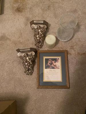 THE KISS PRINT, ANGEL CURTAIN SASH HOLDERS, CANDLE AND VASE