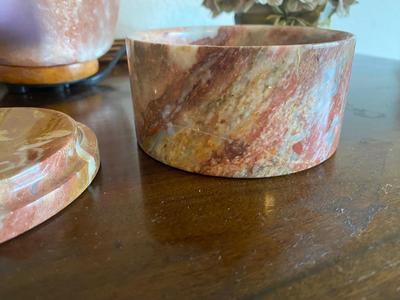 HIMALAYAN SALT ROCK LAMP, STONE TRINKET BOX AND FAUX FLOWERS