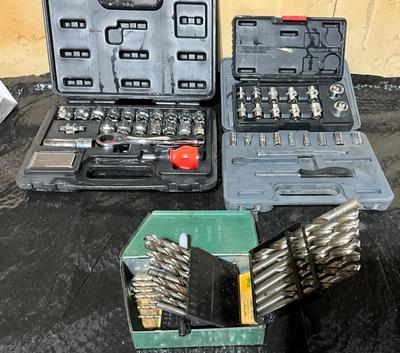 Drill bits and 3 socket sets