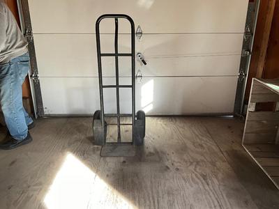 Two wheel dolly