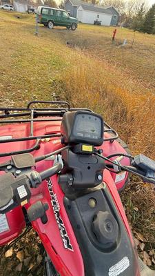 Red Honda Forman 4 Wheeler, use for parts additional pictures added
