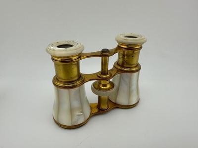 Mother-of-pearl Art Deco Antique French Opera Glasses from Paris.