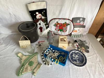 Christmas, jewelry, ice bucket and more