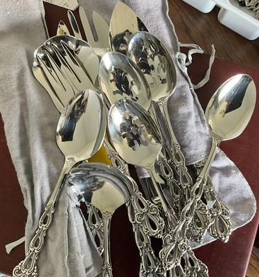 Large Oneida Community Stainless Silverware Set