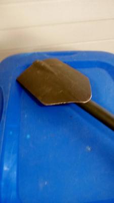 LOT 2 MILITARY FOLDING SHOVEL