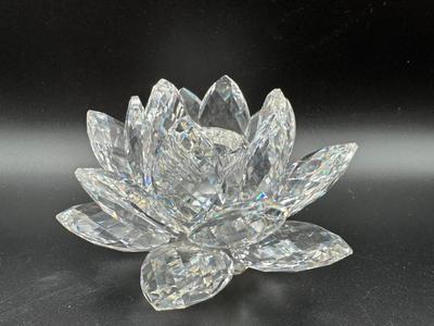 Crystal Water Lily Candlestick Holder