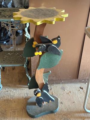 Crow table