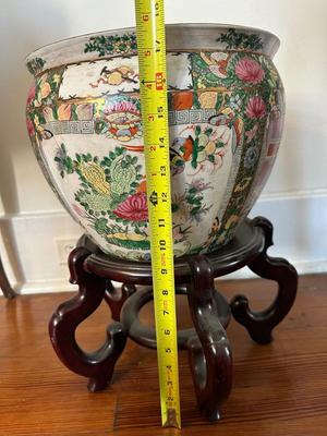 Chinese Porcelain Plant Pot with Stand